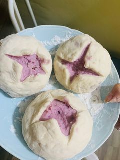Hình của món Bánh bao khoai lang tím.