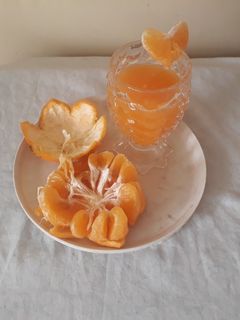 ઓરેંજ જ્યુસ (Orange Juice Recipe In Gujarati) રેસીપી મુખ્ય ફોટો