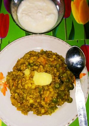 A picture of Bajra Mix Veg Khichdi.