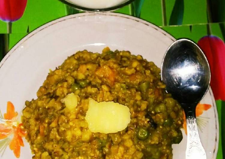 Recipe of Homemade Bajra Mix Veg Khichdi