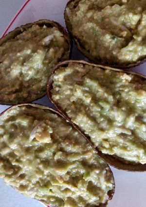 Foto principal de Aguacates rellenos 3
