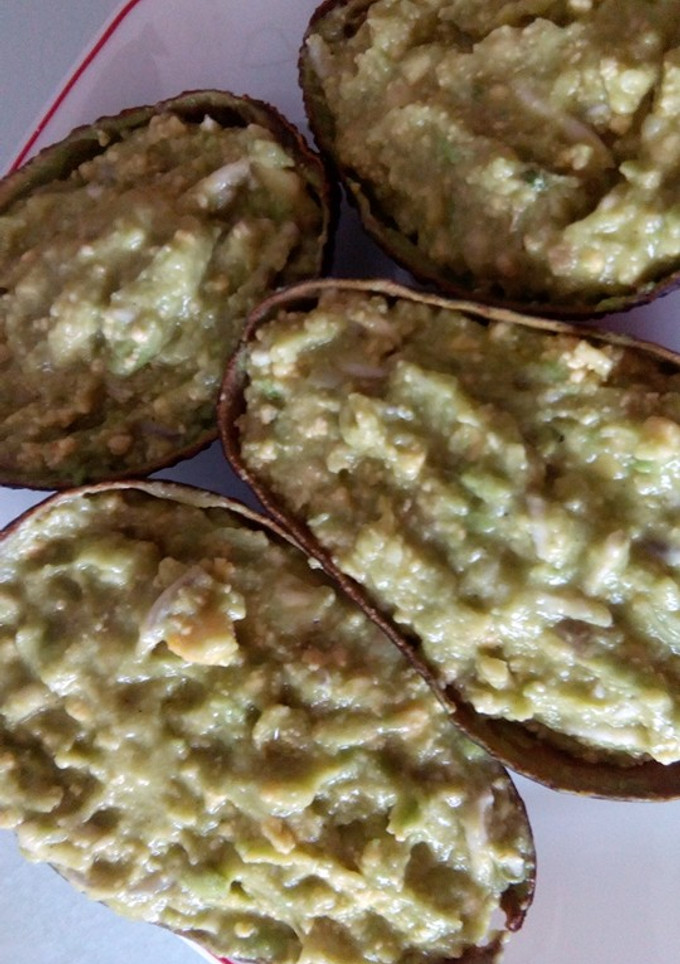 Una foto de Aguacates rellenos 3