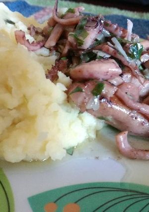 Una foto de Tentáculos de calamar al pesto