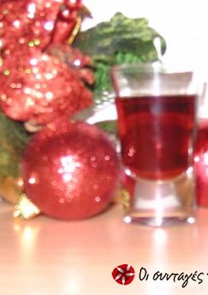 A picture of The quickest liqueur with cinnamon taste.