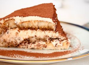 Hình của món 💚 Bánh Tiramisu Không Dùng Lòng Trắng Trứng.