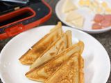 Hotdog yến mạch nhân mặn
