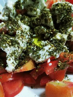 صورة لوصفة جبن مع طماطم 🍅🧀