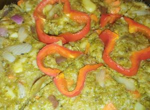 Una foto de Tortilla vegana de brócoli y cebolla (🌱)