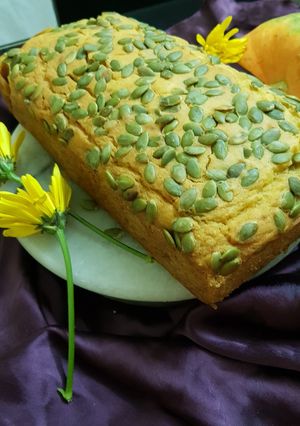 A picture of Pumpkin cake.