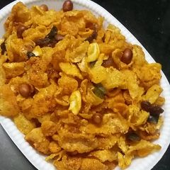 A picture of Makkai chiwda.
