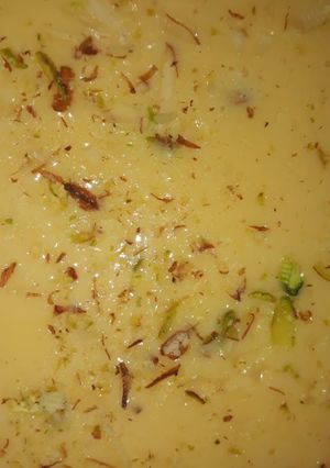 A picture of Kesar fruits custard.