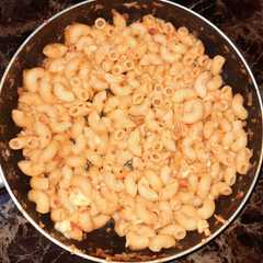 A picture of Macaroni pasta.
