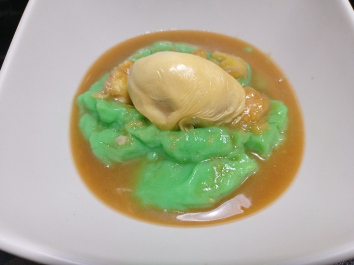 Bagaimana Membuat Bubur Sumsum Kuah Gula Durian, Sempurna