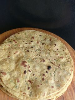 मेथी मसाला चपाती (methi masala chapati recipe in Hindi) रेसिपी मुख्य फोटो