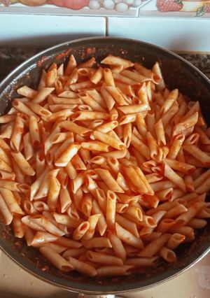Una foto de Macarrones con salsa de tomate casera