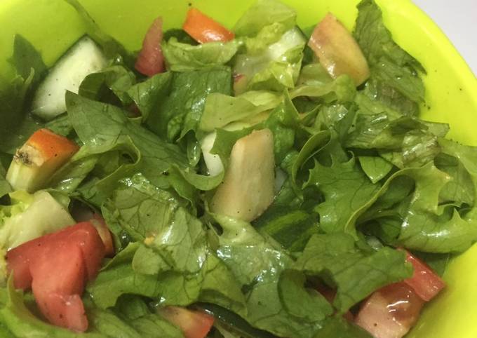 Simple Lettuce Salad 🥗