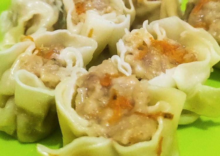 Bagaimana Membuat Dimsum ayam wortel🍗🥕, Lezat Sekali