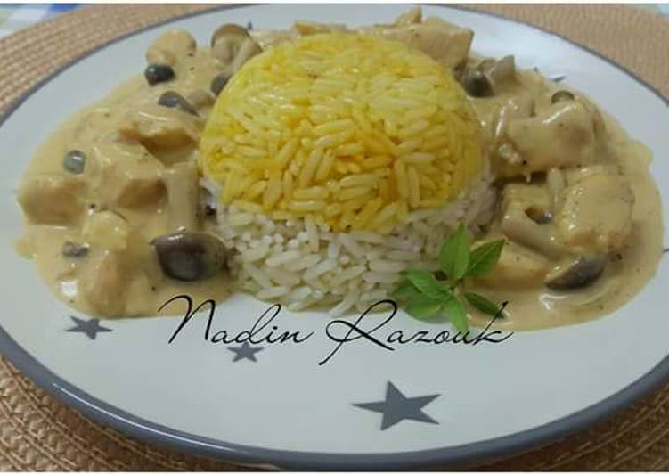 ستروغونوف الدجاج