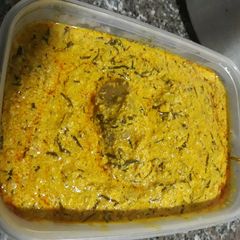 A picture of Egusi soup with uziza.