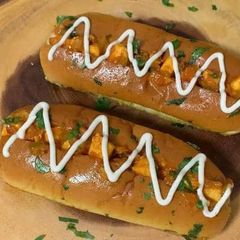 A picture of Desi Hot Dog.