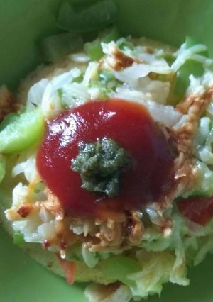 A picture of Lauki tikki chaat.