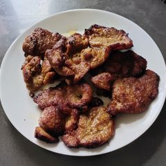 A picture of Lemongrass Pork Chop.