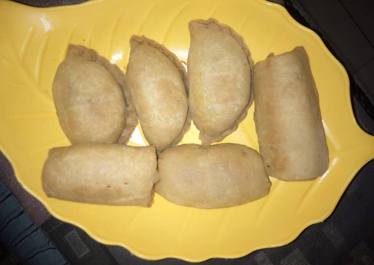 Easiest Way to Prepare Super Quick Homemade Fried Meat pie/roll