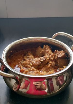 રિંગણ બટાકા નું રજવાડી શાક રેસીપી મુખ્ય ફોટો