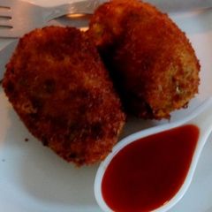 A picture of Egg Kababs.
