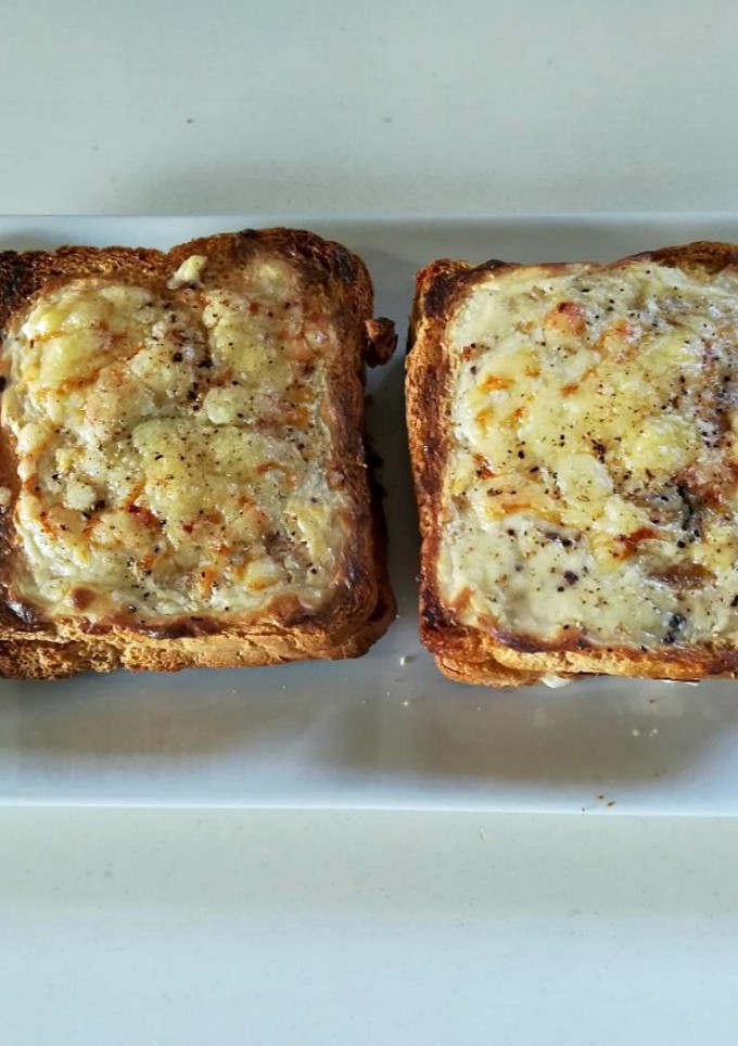 Una foto de Sándwich "croque monsieur"