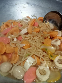 Foto resep Seblak makaroni spiral level 0