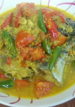 Foto resep Tongkol bumbu kuning/tongkol betu'up(banjarmasin)