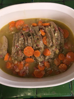 Una foto de Filete bourguignon al vino blanco
