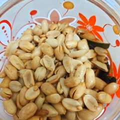 Kacang goreng renyah রেসিপির প্রধান ছবি