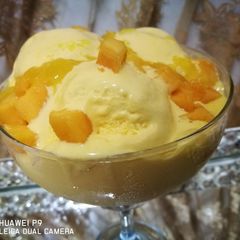 A picture of Mango ice cream.