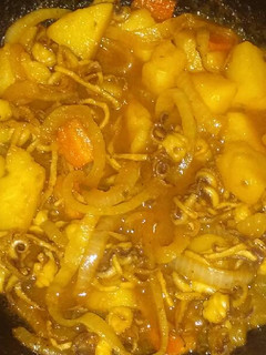 Una foto de Arañitas guisadas con papas y zanahoria