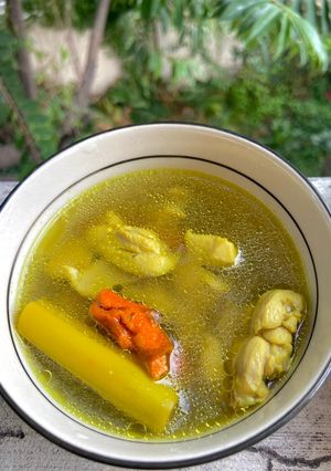 รูปของ ไก่ต้มขมิ้น
