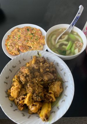 Hình của món Cơm nhà số 1.