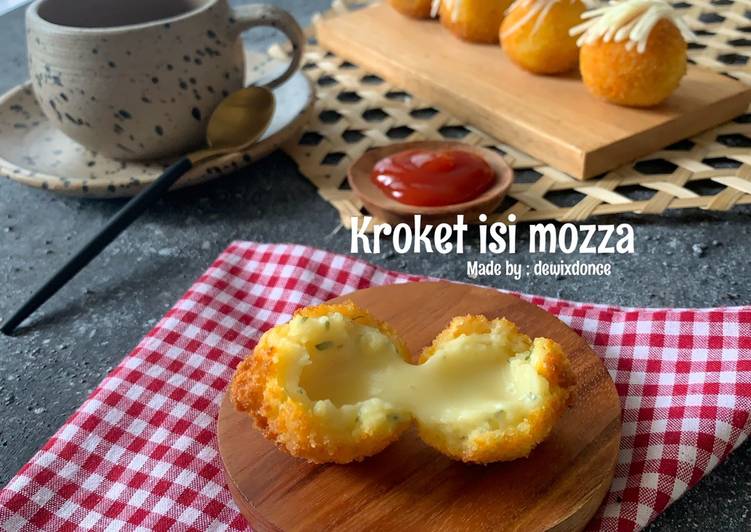 Bagaimana Menyiapkan Kreoket isi mozzarella yang Lezat Sekali