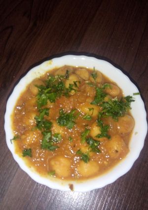 A picture of Homemade Chole or Chana Masala.