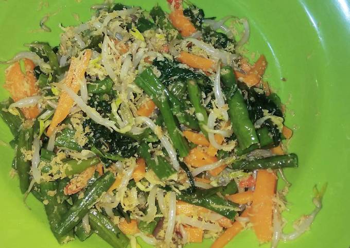 Standar Bagaimana cara memasak Urap Ala Bunda Putri yang lezat