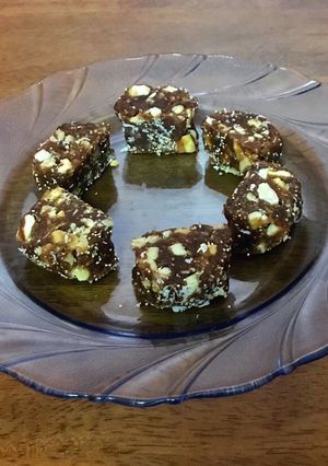 A picture of Dates burfi.