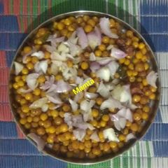 मटर चाट A picture of मटर चाट.