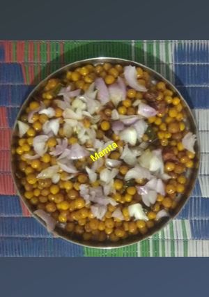 A picture of मटर चाट.