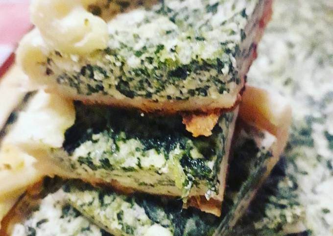 Guida passo passo a Preparare Qualsiasi notte della settimana Torta rustica di ricotta e spinaci, con sfoglia