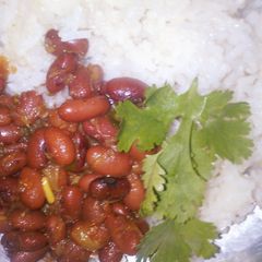 A picture of Rajma chawal.