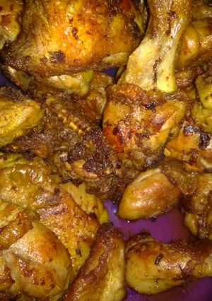A picture of Honey glazed Oven baked Chicken.
