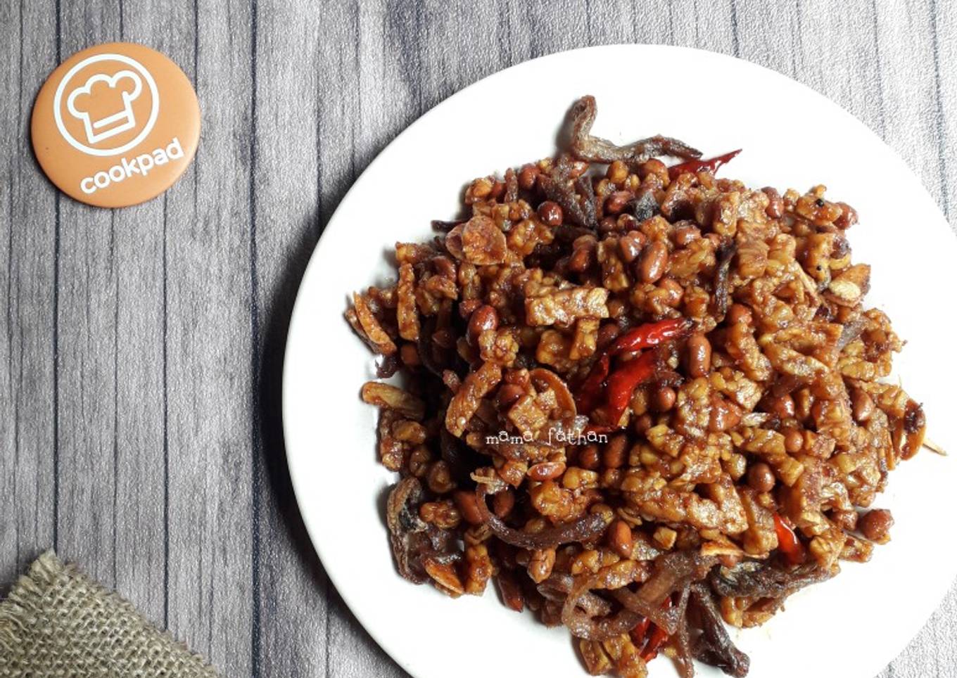 Kering tempe kacang super pedas