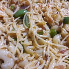 A picture of Macaroni chowmein with lots of veggies.