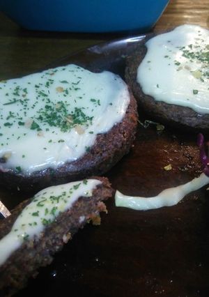 Una foto de Hamburguesas de POROTOS ADUKIS mi versión🍔